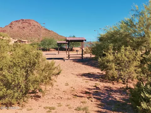 Exterior - 1843 E Sheena Dr, Phoenix, AZ 85022 photo 9 of 9