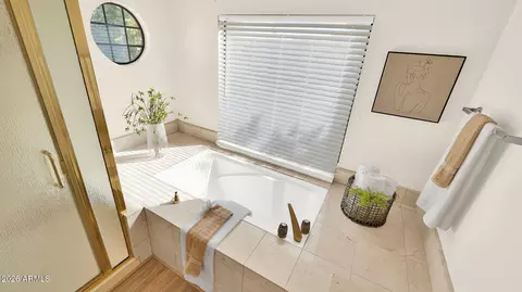 Bath - 1843 E Sheena Dr, Phoenix, AZ 85022 photo 5 of 6