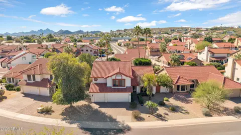 View/Area - 1843 E Sheena Dr, Phoenix, AZ 85022 photo 1 of 9