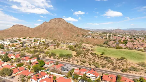 View/Area - 1843 E Sheena Dr, Phoenix, AZ 85022 photo 4 of 9