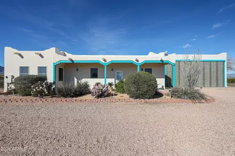 51340 W Iver Rd, Aguila, AZ 85320