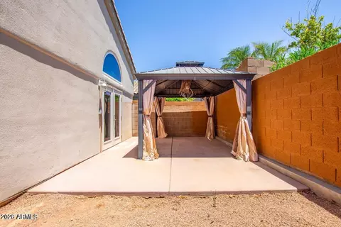 1527 E Beacon Dr, Gilbert, AZ 85234 photo 24