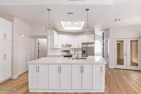 1527 E Beacon Dr, Gilbert, AZ 85234 photo 8