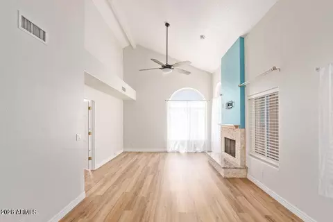 1527 E Beacon Dr, Gilbert, AZ 85234 photo 5