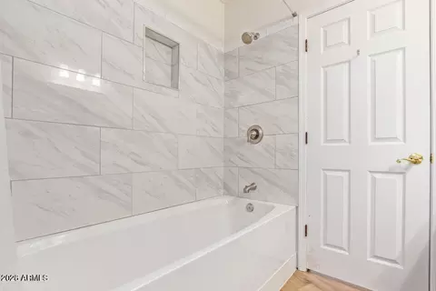 1527 E Beacon Dr, Gilbert, AZ 85234 photo 14