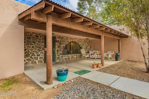 8714 N Dead Mans Gulch Rd, Florence, AZ 85132