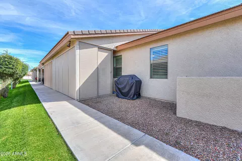 Exterior - 10960 E Monte Ave #185, Mesa, AZ 85209 photo 6 of 7