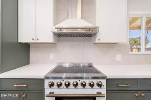 Kitchen - 6134 N 9th St, Phoenix, AZ 85014 photo 4 of 5