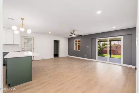 Living - 6134 N 9th St, Phoenix, AZ 85014 photo 1 of 6