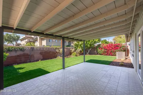 Exterior - 6134 N 9th St, Phoenix, AZ 85014 photo 4 of 8