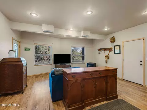 Living - 6829 W Robbin Ln, Pine, AZ 85544 photo 1 of 3