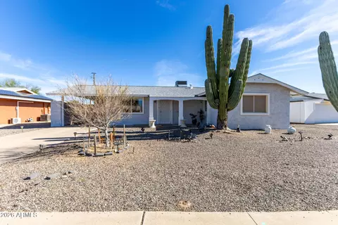 11467 N Desert Hills Dr, Sun City, AZ 85351
