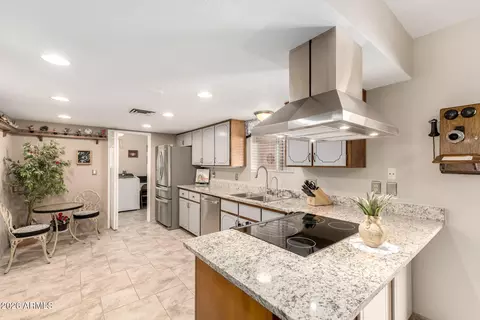 Kitchen - 1144 S Main Dr, Apache Junction, AZ 85120 photo 1 of 2