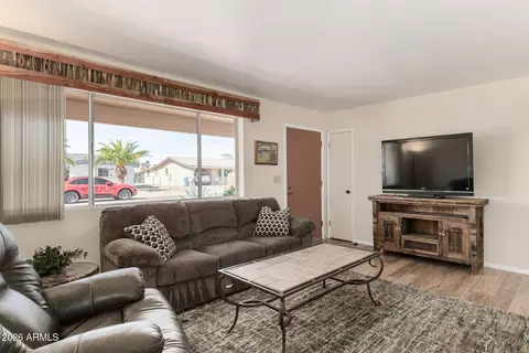 Living - 1379 S Main Dr, Apache Junction, AZ 85120 photo 2 of 5