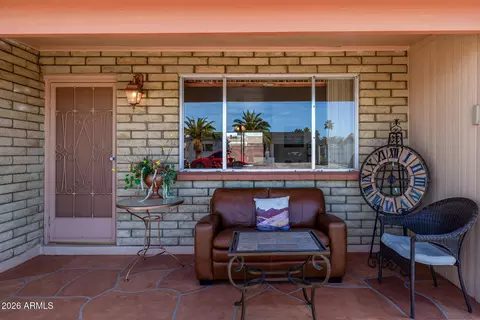 Exterior - 1379 S Main Dr, Apache Junction, AZ 85120 photo 1 of 8