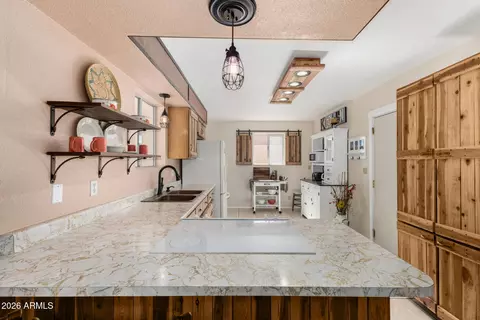 Kitchen - 1379 S Main Dr, Apache Junction, AZ 85120 photo 1 of 3
