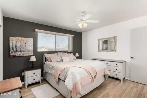 Bedroom - 1379 S Main Dr, Apache Junction, AZ 85120 photo 1 of 5