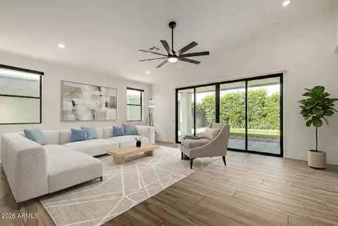 Living - 2418 E Amelia Ave, Phoenix, AZ 85016 photo 1 of 4