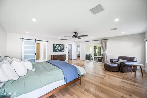 Bedroom - 4110 E Catalina Dr, Phoenix, AZ 85018 photo 1 of 2