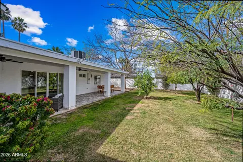 Exterior - 4110 E Catalina Dr, Phoenix, AZ 85018 photo 10 of 10