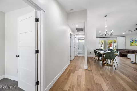 Entry Way - 4110 E Catalina Dr, Phoenix, AZ 85018 photo 5 of 5
