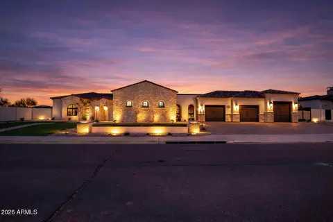 7436 W Calavar Rd, Peoria, AZ 85381