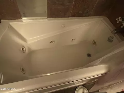 Bath - 4746 E Hannibal St, Mesa, AZ 85205 photo 5 of 9