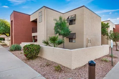 1340 N Recker Rd #256, Mesa, AZ 85205