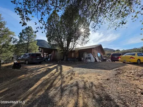 10515 W Cherry Creek Rd, Dewey, AZ 86327