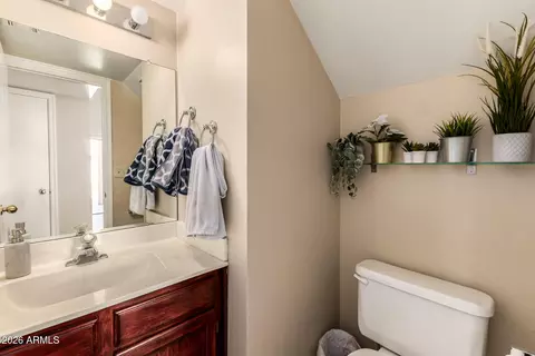 Bath - 4122 E Mountain Vista Dr, Phoenix, AZ 85048 photo 1 of 3