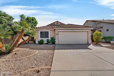 1365 E Betsy Ln, Gilbert, AZ 85296