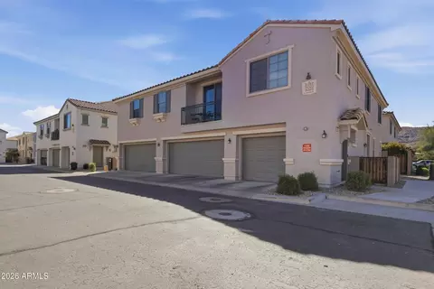3021 E Darrow St, Phoenix, AZ 85042