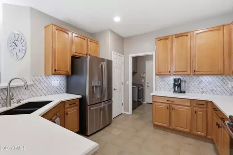Kitchen - 3021 E Darrow St, Phoenix, AZ 85042 photo 1 of 7