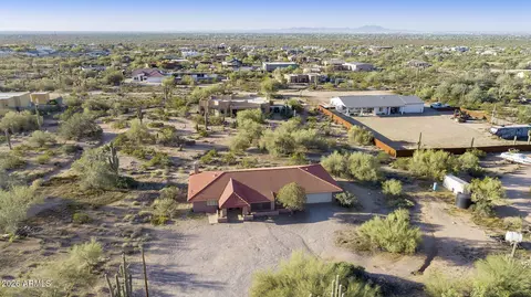 View/Area - 295 E Moon Vista St, Apache Junction, AZ 85119 photo 6 of 9