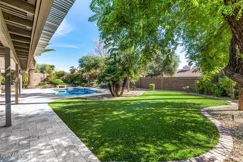 Exterior - 801 E Acoma Dr, Phoenix, AZ 85022 photo 5 of 15