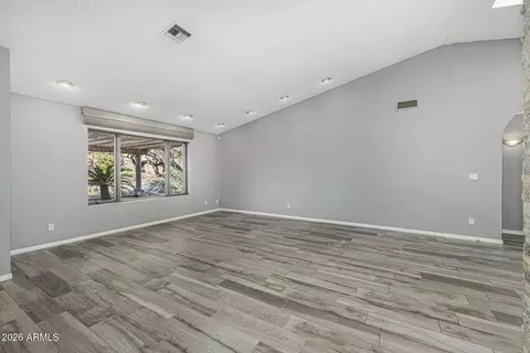 Living - 801 E Acoma Dr, Phoenix, AZ 85022 photo 3 of 10