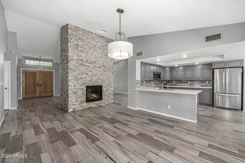 Living - 801 E Acoma Dr, Phoenix, AZ 85022 photo 9 of 10