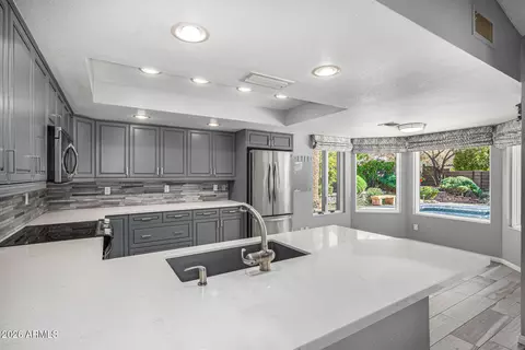 Kitchen - 801 E Acoma Dr, Phoenix, AZ 85022 photo 2 of 7