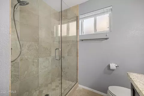 Bath - 801 E Acoma Dr, Phoenix, AZ 85022 photo 8 of 8