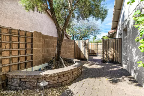 Exterior - 801 E Acoma Dr, Phoenix, AZ 85022 photo 15 of 15