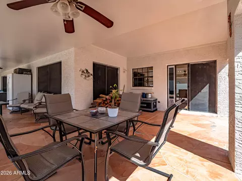 6133 E Saddleback St, Mesa, AZ 85215 photo 4