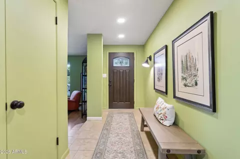Entry Way - 3253 E Vogel Ave, Phoenix, AZ 85028 photo 2 of 5
