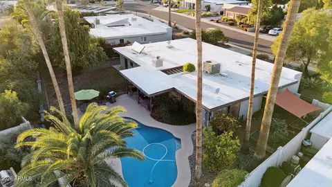 View/Area - 3253 E Vogel Ave, Phoenix, AZ 85028 photo 1 of 10
