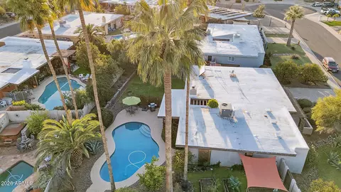 View/Area - 3253 E Vogel Ave, Phoenix, AZ 85028 photo 5 of 10