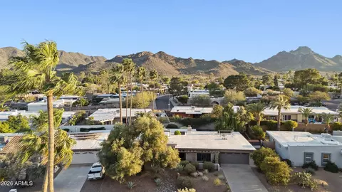 View/Area - 3253 E Vogel Ave, Phoenix, AZ 85028 photo 3 of 10