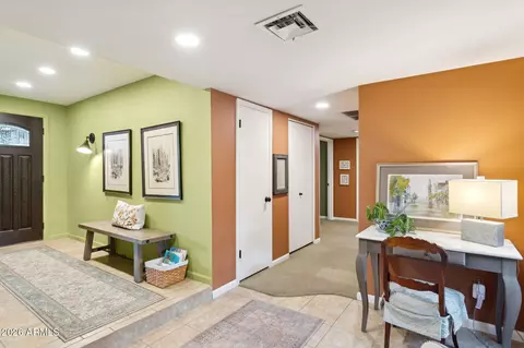 Entry Way - 3253 E Vogel Ave, Phoenix, AZ 85028 photo 4 of 5