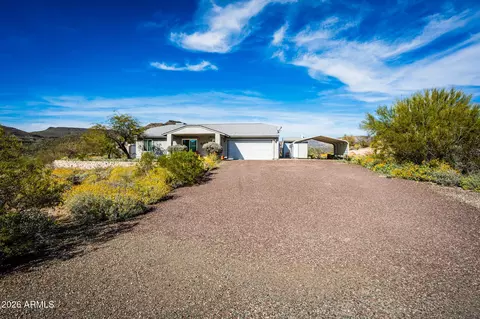 20880 E Tara Springs Rd, Black Canyon City, AZ 85324