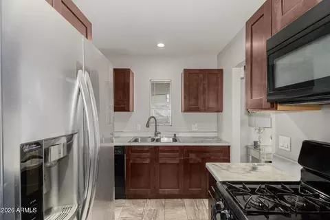 Kitchen - 3302 E Yale St, Phoenix, AZ 85008 photo 2 of 3