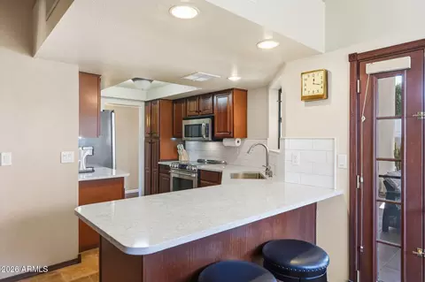 Kitchen - 3851 E Cherokee St, Phoenix, AZ 85044 photo 6 of 6