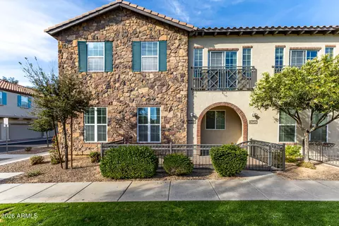 4707 E Thunderheart Trl #102, Gilbert, AZ 85297